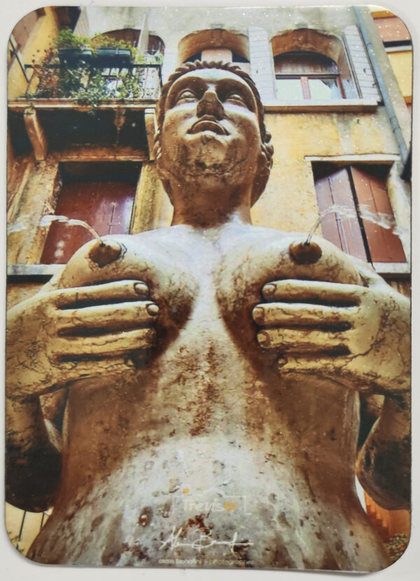 Magnete Fontana delle tette treviso souvenir